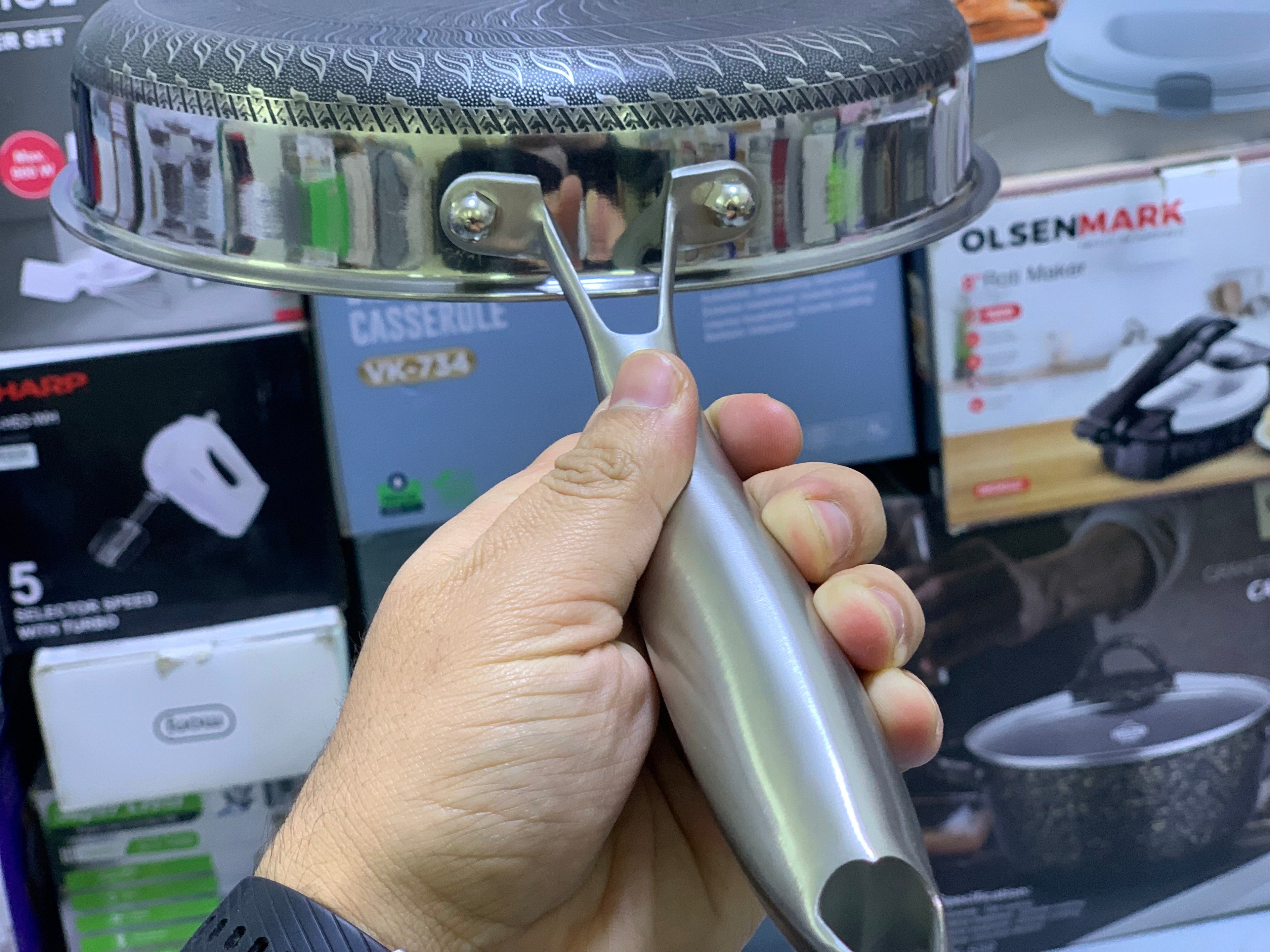 Laser Coated Frying Pan with Lid and Special Handle Opening key